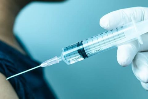 Crown Resorts is making it mandatory for all of its 20,000-strong workforce to have both COVID-19 vaccinations in order to continue working.